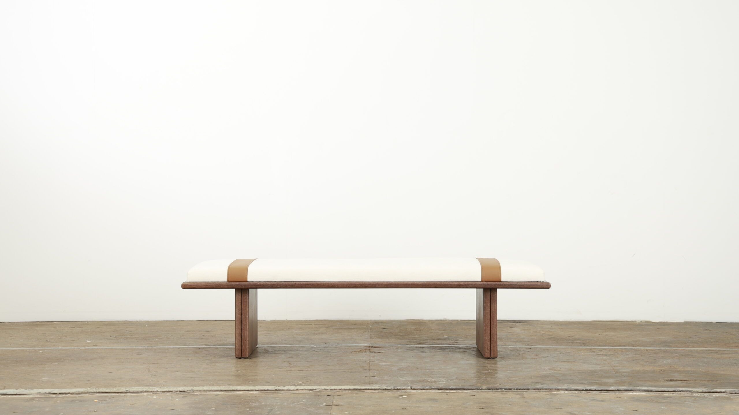 Banqueta Adana C/ Correa de Cuero